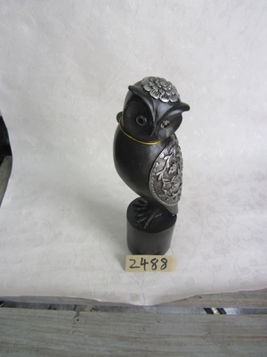 德化縣印藝印刷有限責任公司 匠心打造樹脂陶瓷工藝品，黑色帶花貓頭鷹引領家居裝飾新風尚
